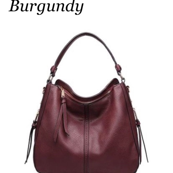 🍀SALE PRICE🍀 NWT Large Leather hobo bag/ crossbody DISCOUNTED SHIPPING - Picture 3 of 16